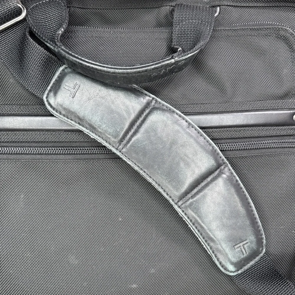 TUMI Laptop Briefcase 17